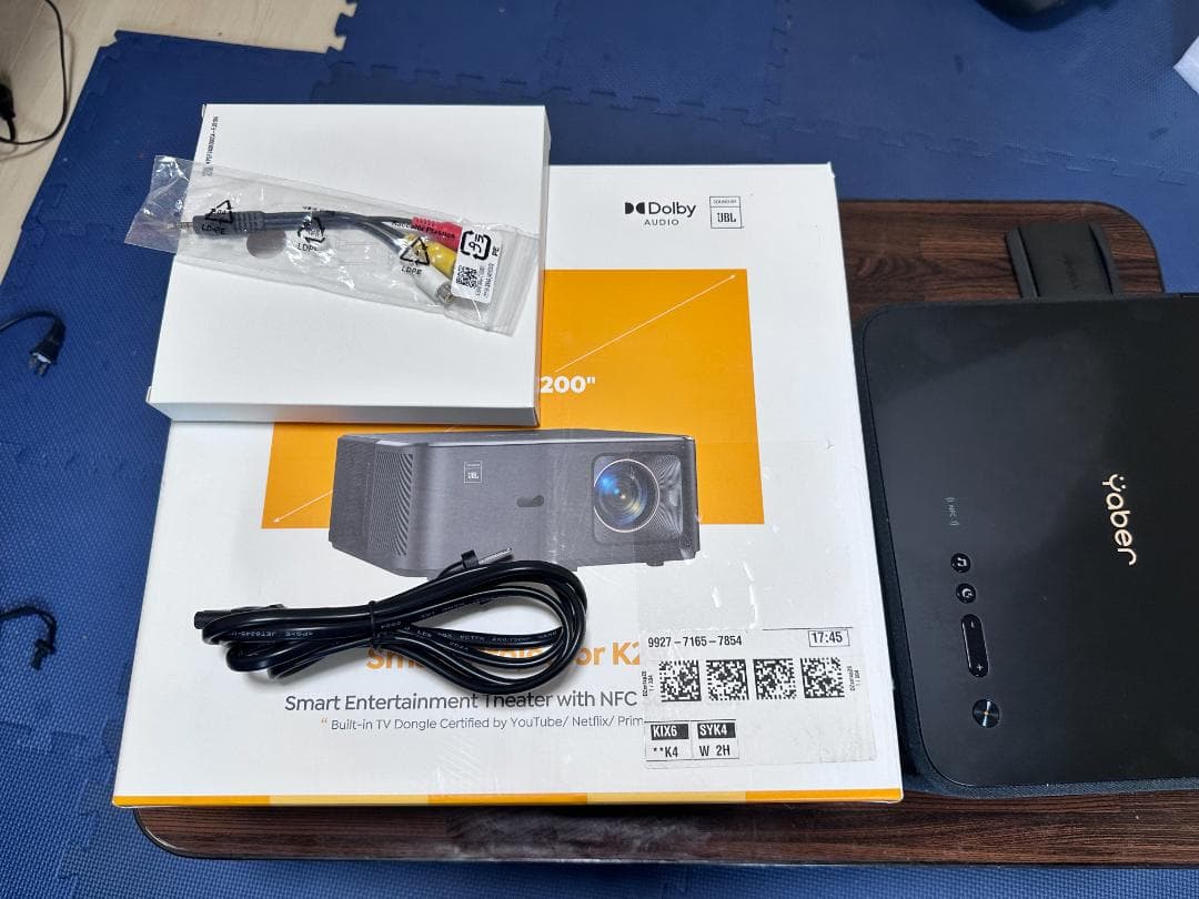 【美品】Yaber K2s 家庭用プロジェクター