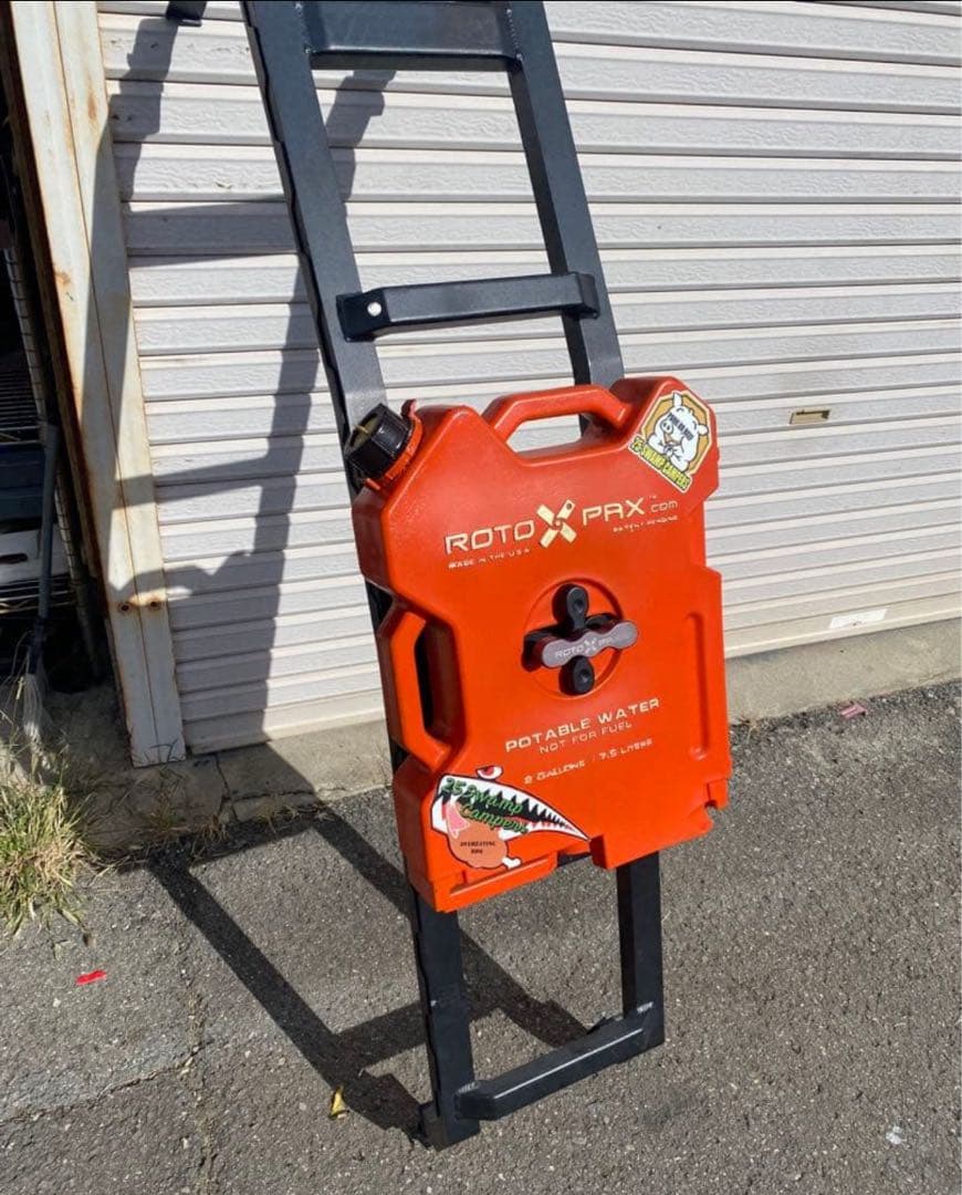 ROTO PAX 飲料水タンク オレンジ　ハイエースラダー