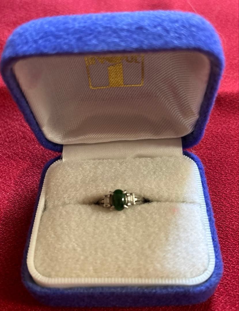 レディース　指輪　ヒスイ　プラチナ　ダイヤモンド　昭和レトロ