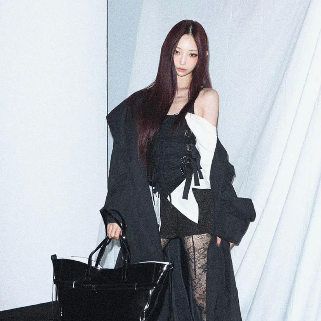 theredthread S burlesque corset blouse - メルカリ