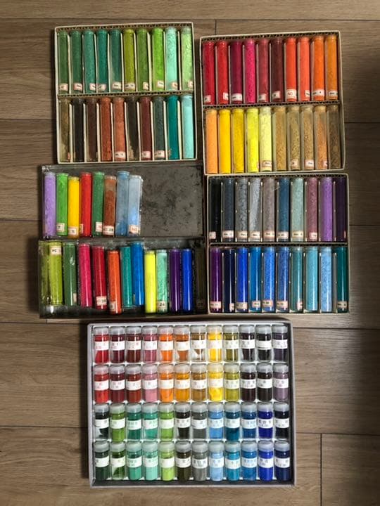 日本画 岩絵具 水干絵具 水干 日本画顔料 24本セット 岩絵の具 日本画 岩絵具 - メルカリ