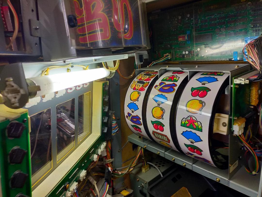 パチスロ実機 大花火 4号機 コイン不要機・ボリューム付き 家庭用電源