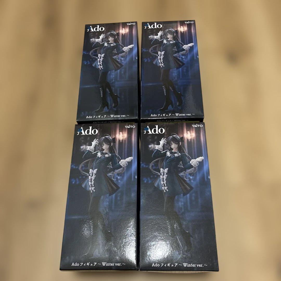 Ado フィギュア　Winter ver 4個セット