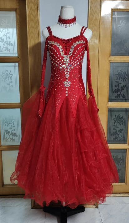 ★美品 一点のみ　社交ダンスドレス スタンダードドレス レッド L