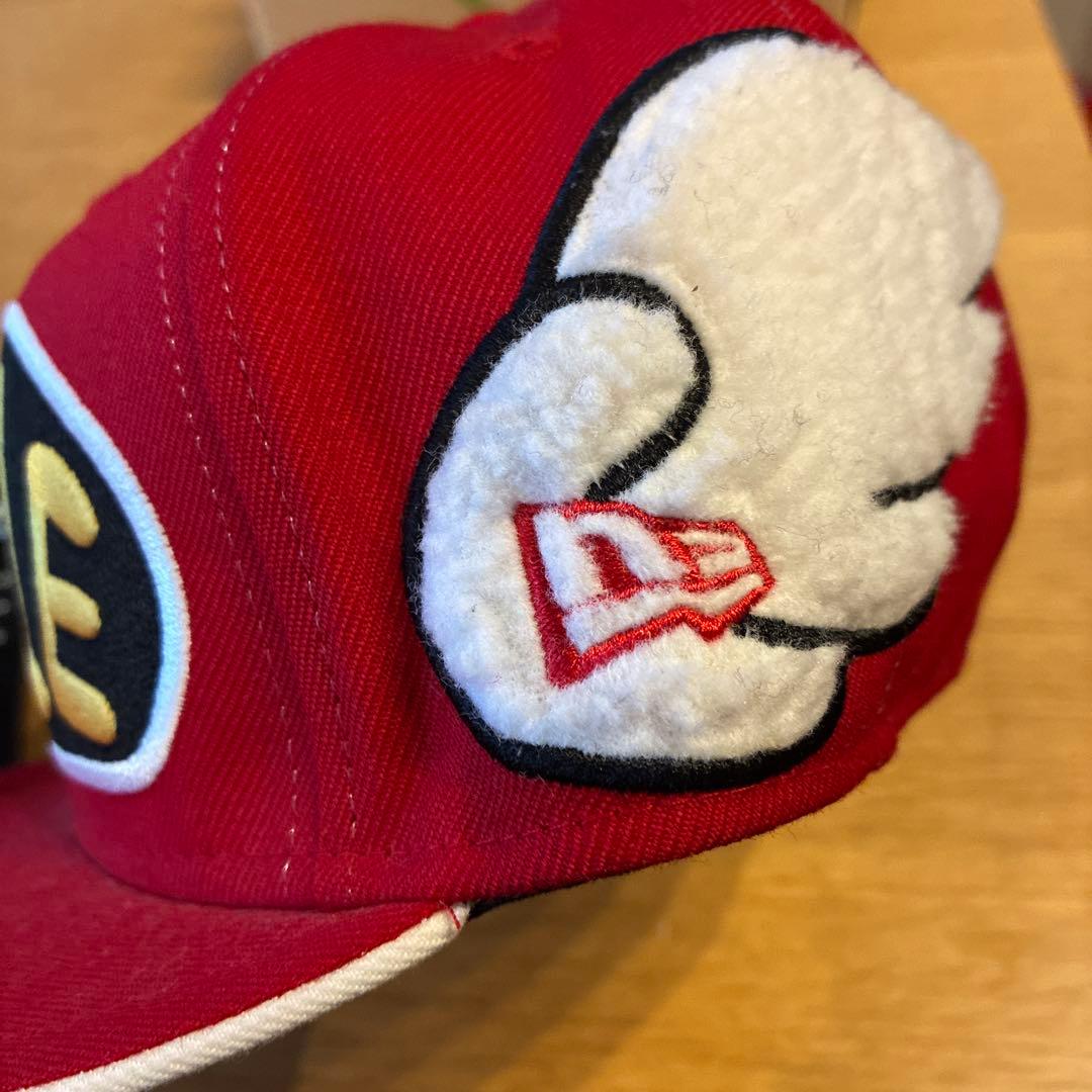 【値下げ】アラレちゃん×ニューエラ　キャップ　7 55.8cm