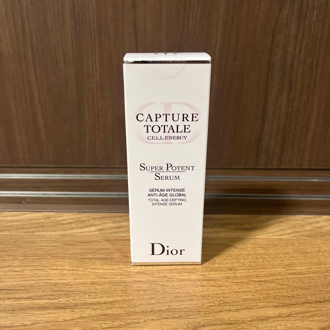 ディオール　CAPTURE TOTALE SUPER POTENT SERUM