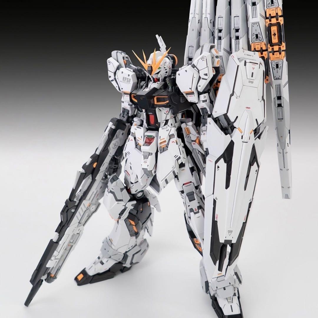 安い 価格ホビー・楽器・アート - 海外プラモ 1/100 CMM-V νガンダム