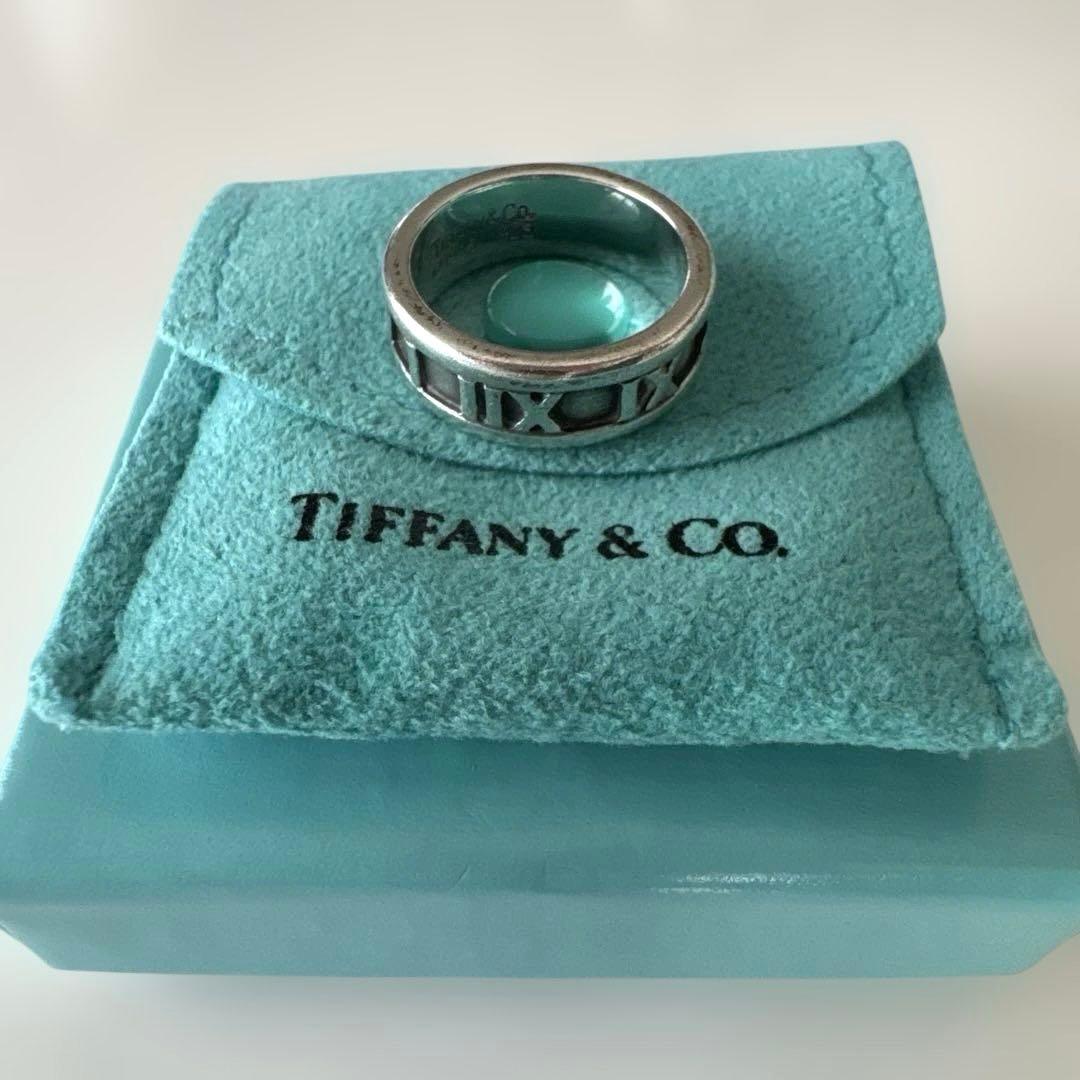ティファニー Tiffany & Co. アトラスリング ロゴ入りリング