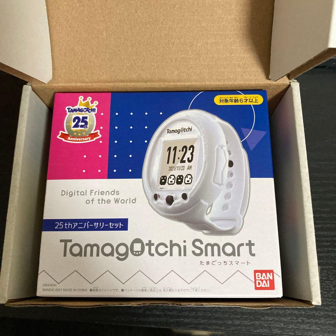 新品未開封　たまごっちスマート　２５周年アニバーサリー TOY]プレミアムバンダイ限定 Tamagotchi Smart(たまごっちスマート