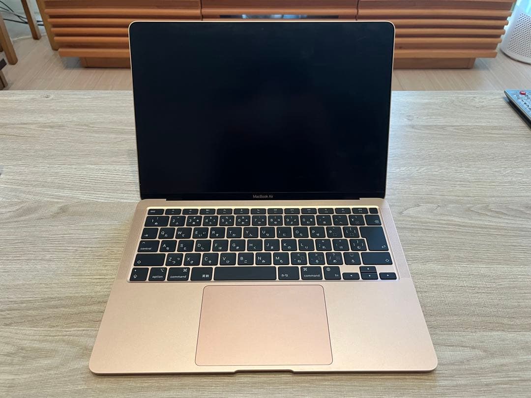 MacBook Air 2020（13インチ） M1 / ローズゴールド