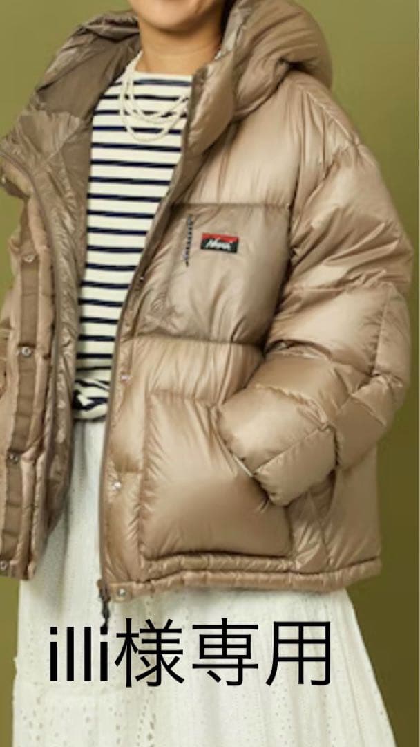 illi　　NANGA ダウンジャケット