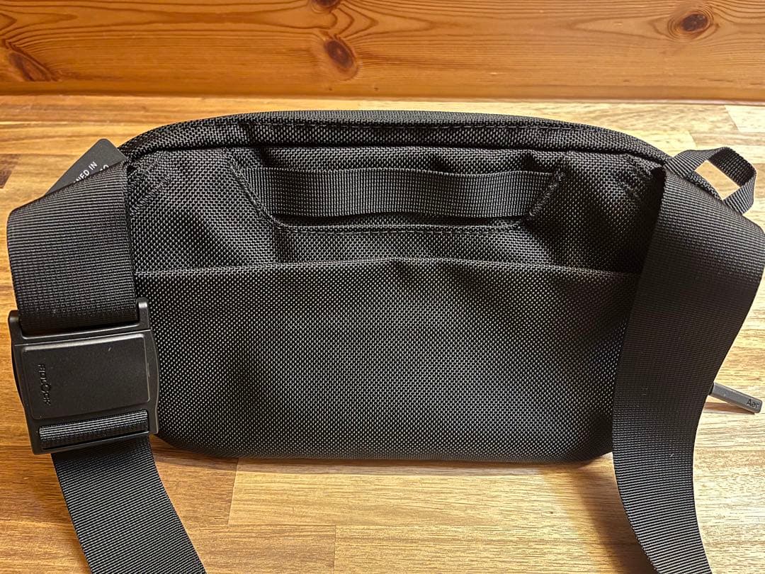 比*鳥様 Aer Day Sling 3 定価15950円 - メルカリ