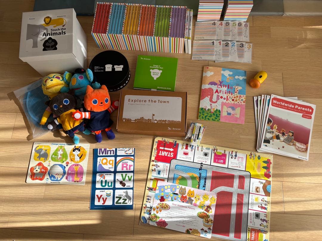 ワールドワイドキッズ　フォニックス付き　【美品多数】