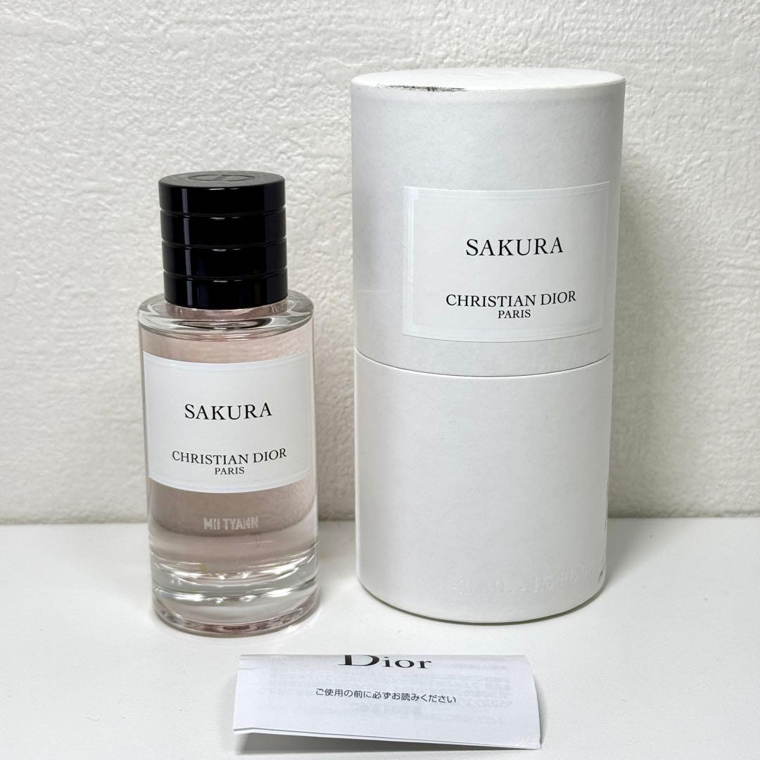 新品 Dior 香水 サクラ 40ml オードゥ パルファン 箱付き