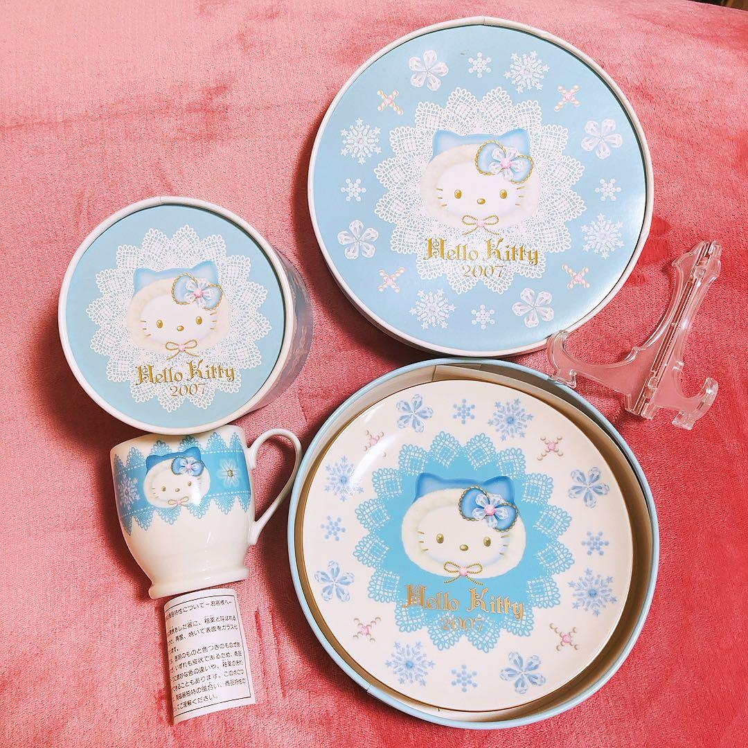 希少レア　ハローキティ　2007 記念プレート　マグカップ　スタンド付　サンリオ