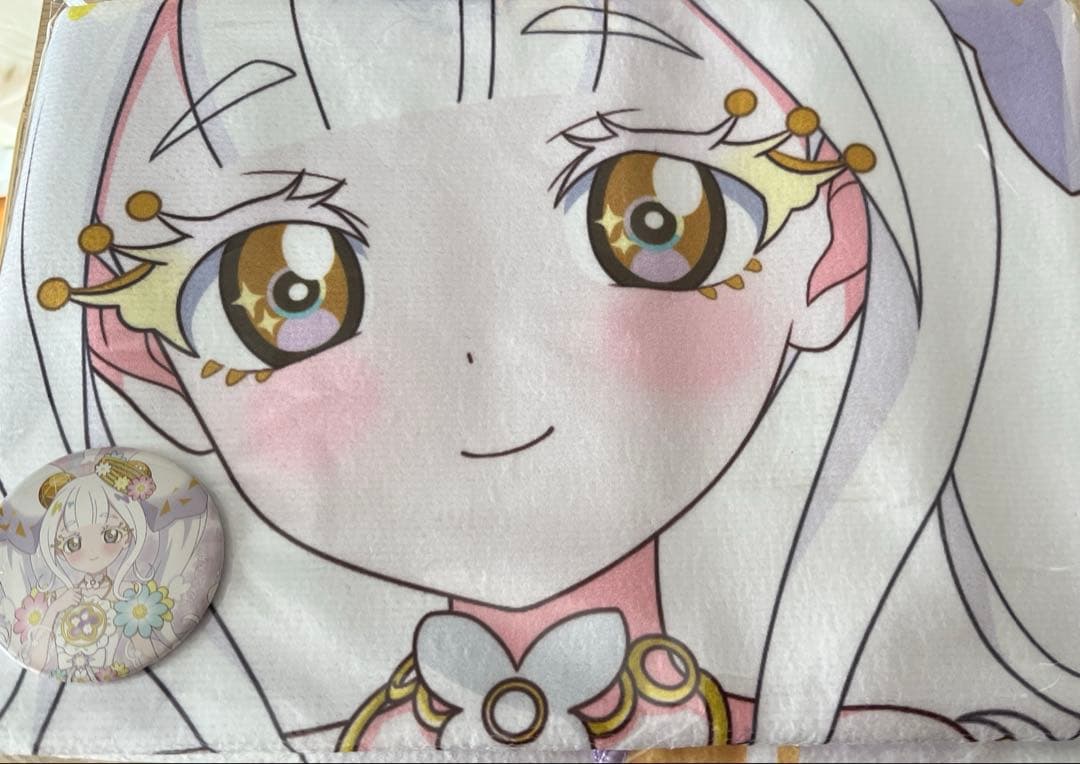 ひみつのアイプリ ビックタオル カード 缶バッジ リング tsutaya