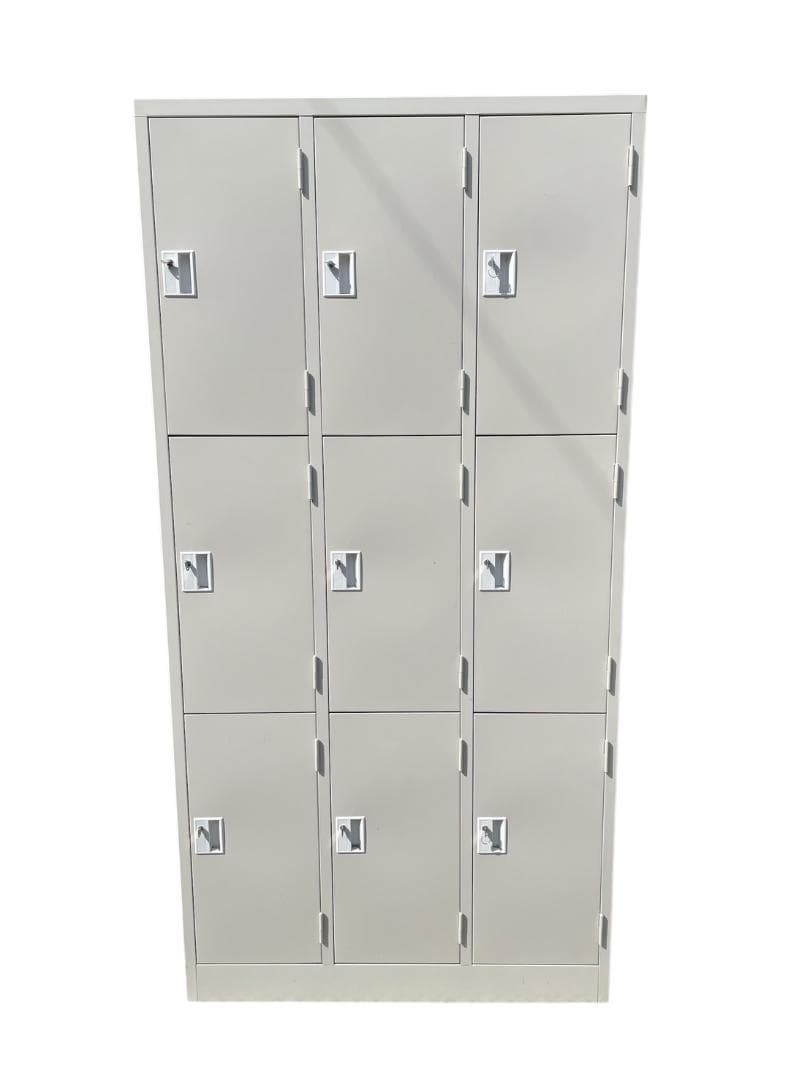 大阪京都限定 ９人用 オフィス ロッカー 全て鍵付き