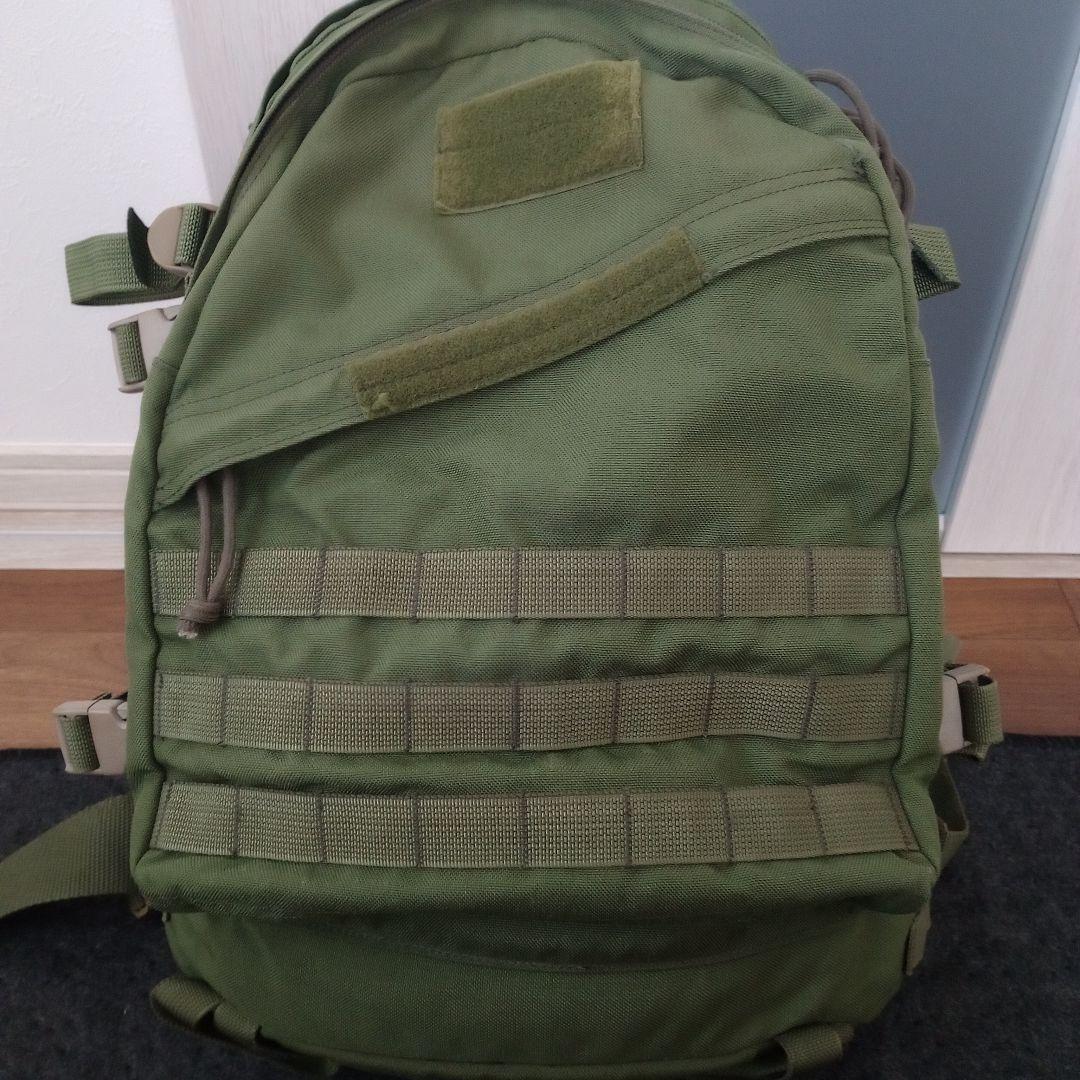 Eagle industry社のアサルトパックになります。