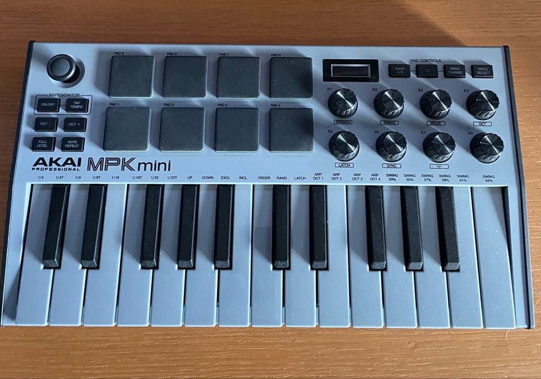 AKAI MPK mini MK3 MIDIキーボード限定色グレー AKAI ” MPK mini Special Edition Grey ” | 25鍵 USB MIDI キーボード