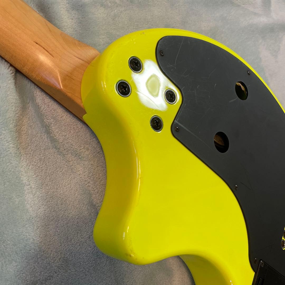 ZO-3 テルミン仕様（アンプ内蔵エレキギター）フェルナンデス - メルカリ