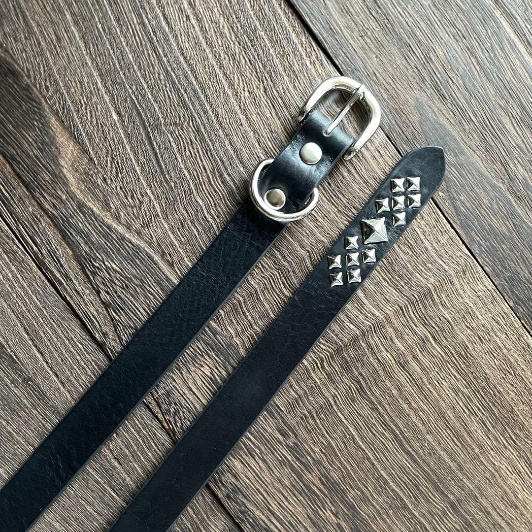 スタッズナローロングベルト　シルバーピラミッド　ミッスーリHTC CALEE