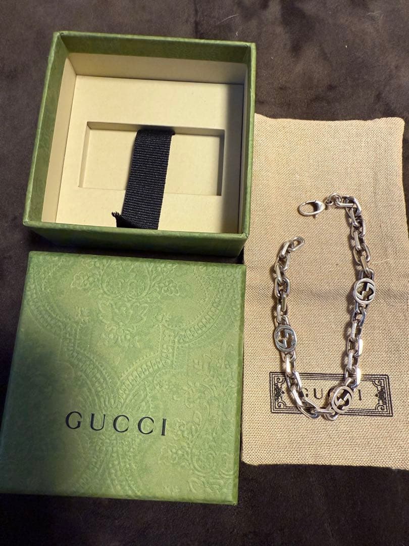GUCCI シルバー925 ロゴチェーンブレスレット