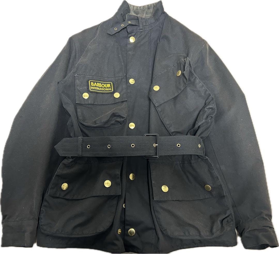 BARBOUR インターナショナル　ベルト付き