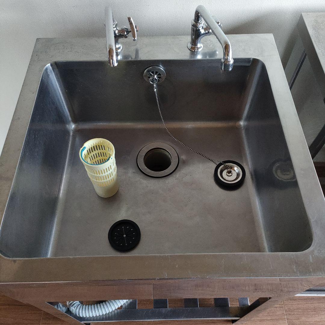 業務用 一槽シンク 二口蛇口付き 流し台 厨房機材 洗浄済み キッチン 一層