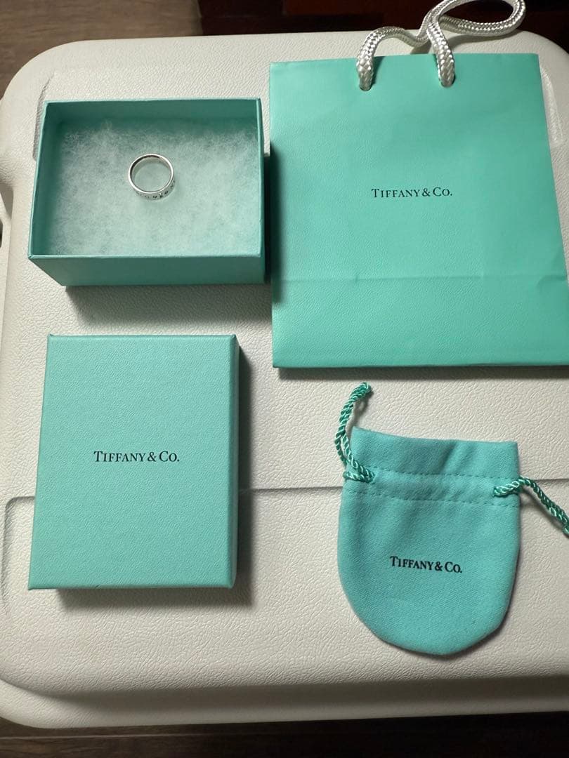 ユ*イ様 Tiffany & Co. ダイヤ付きシルバーリング 付属品あり Tiffany & Co. - □新同□磨き済□ ティファニー ゲート リング 指輪