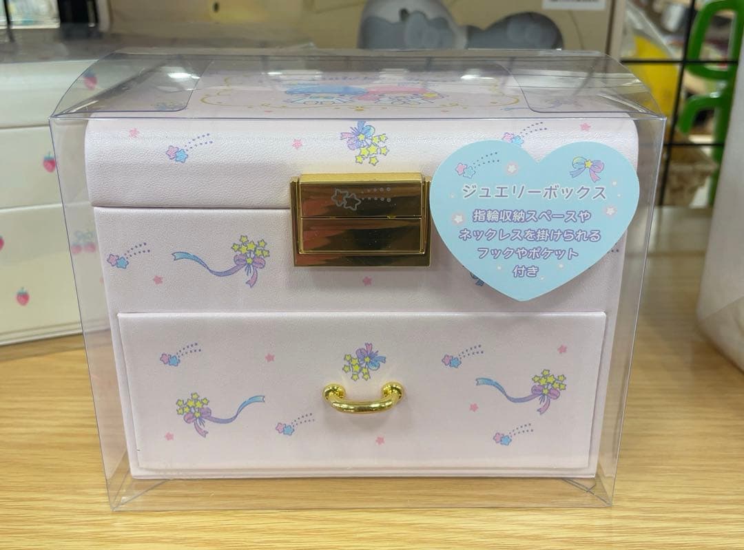 キキララ　ジュエリーボックス　リトルツインスターズ Amazon｜リトルツインスターズ キキララ ジュエリーボックス