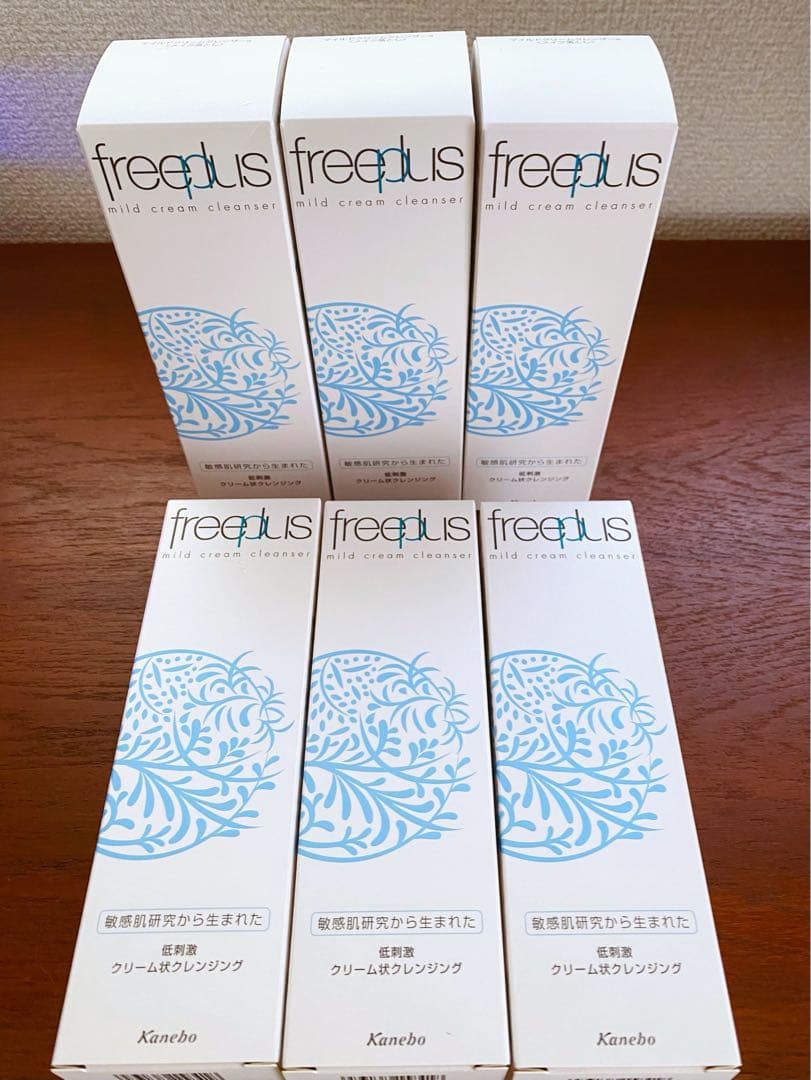 freeplus マイルドクリームクレンザー (メイク落し) 6本セットおまけ付