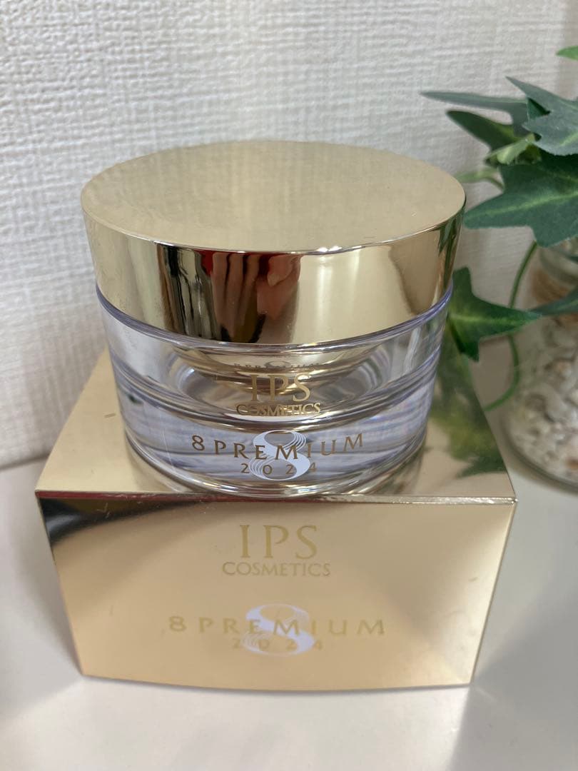 IPS COSMETICS 8プレミアムクリーム 30g 新品.未使用