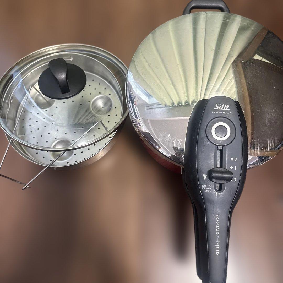 Silit 圧力鍋　レッド