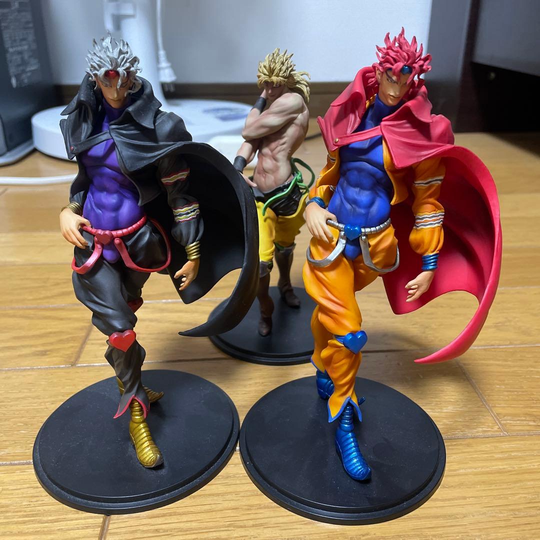 DIO フィギュア　スタチュー