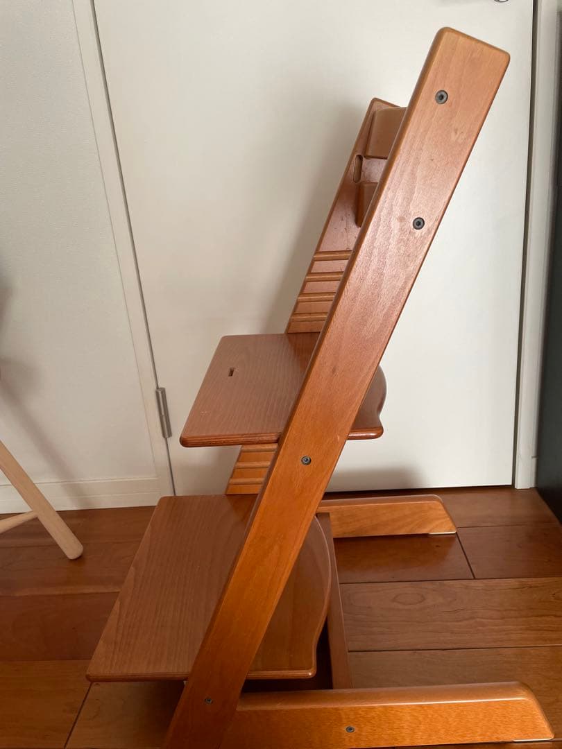 《年内発送12/27まで》ストッケ　ハイチェア☆テラコッタ