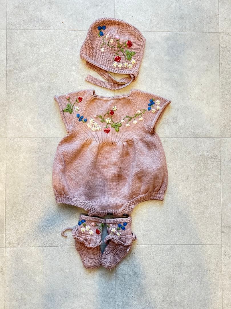 Shirley Bredal ストロベリー　ロンパース　セット　3-6m