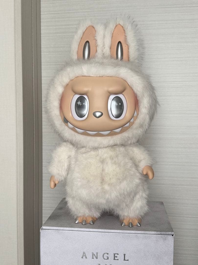 THE MONSTERS ANGEL IN CLOUDS ぬいぐるみ ジモモ - メルカリ
