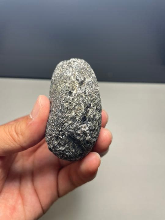 研磨品 十勝石玲瓏 メタリックブルー系レインボーオブシディアン