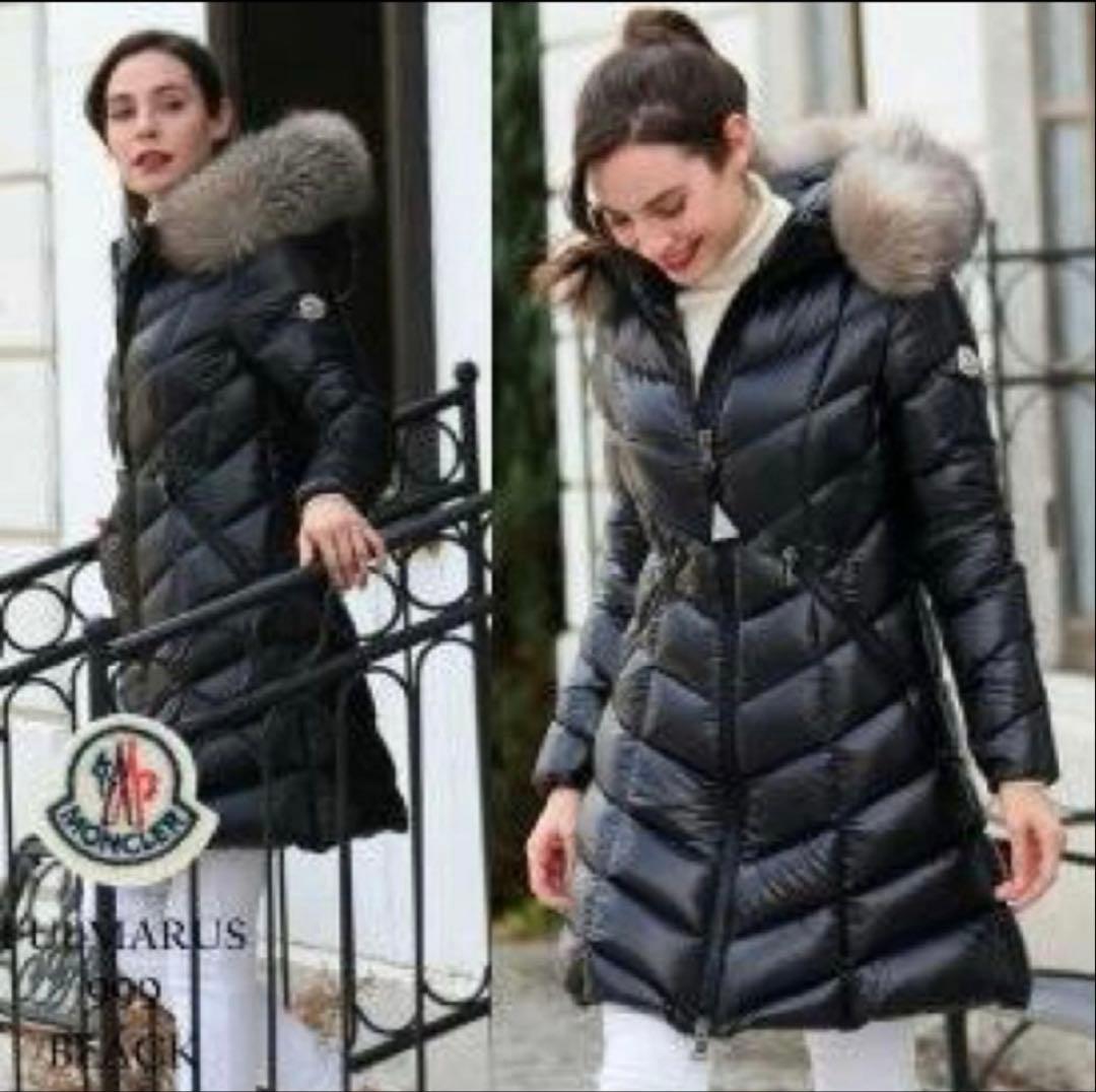 MONCLER モンクレール　ブラック ダウンジャケット フード付き　極美品