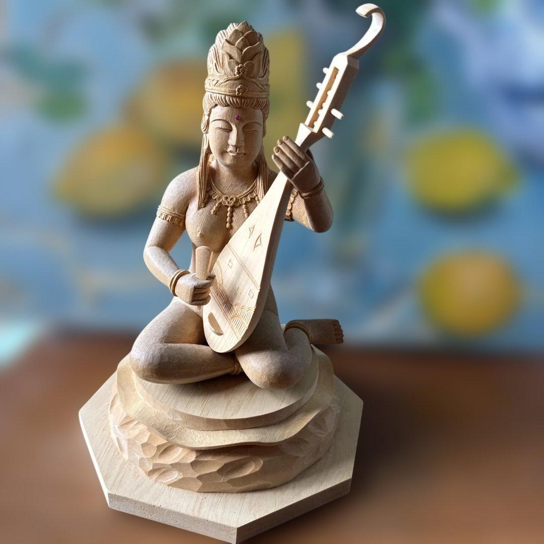 金運招来　木曽檜材　細密手彫り　裸弁財天