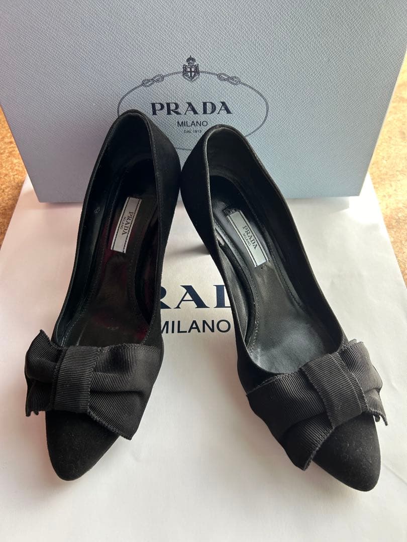 PRADA リボンスェードパンプス PRADAリボンスェードパンプス