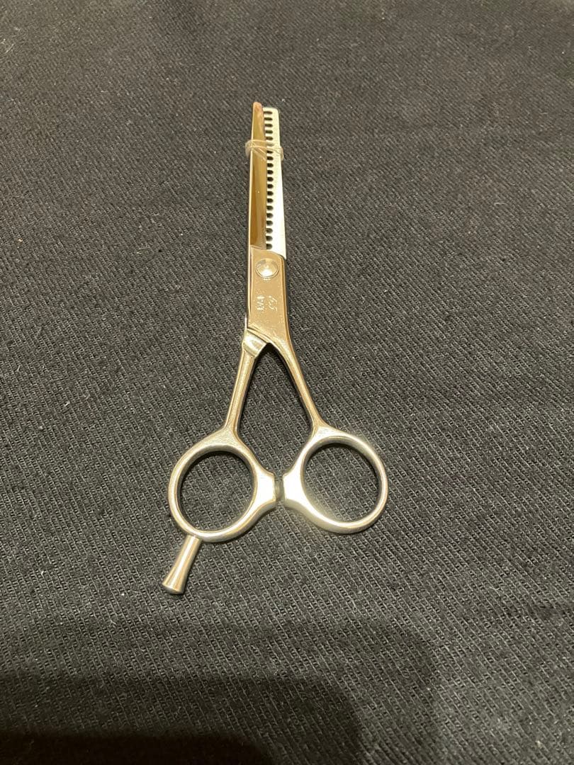 6．セニングシザー　サクシード