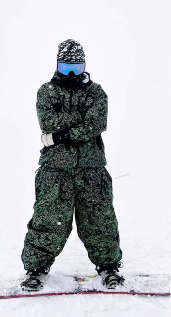 brabbit ビエスラビット　ジャケット　22-23モデル