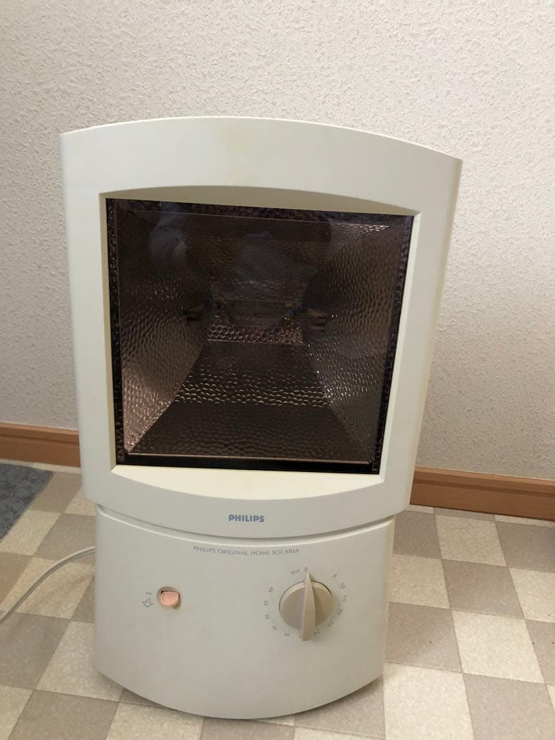 フィリップスHB404日焼けマシン(交換用ランプ付き）1万円相当