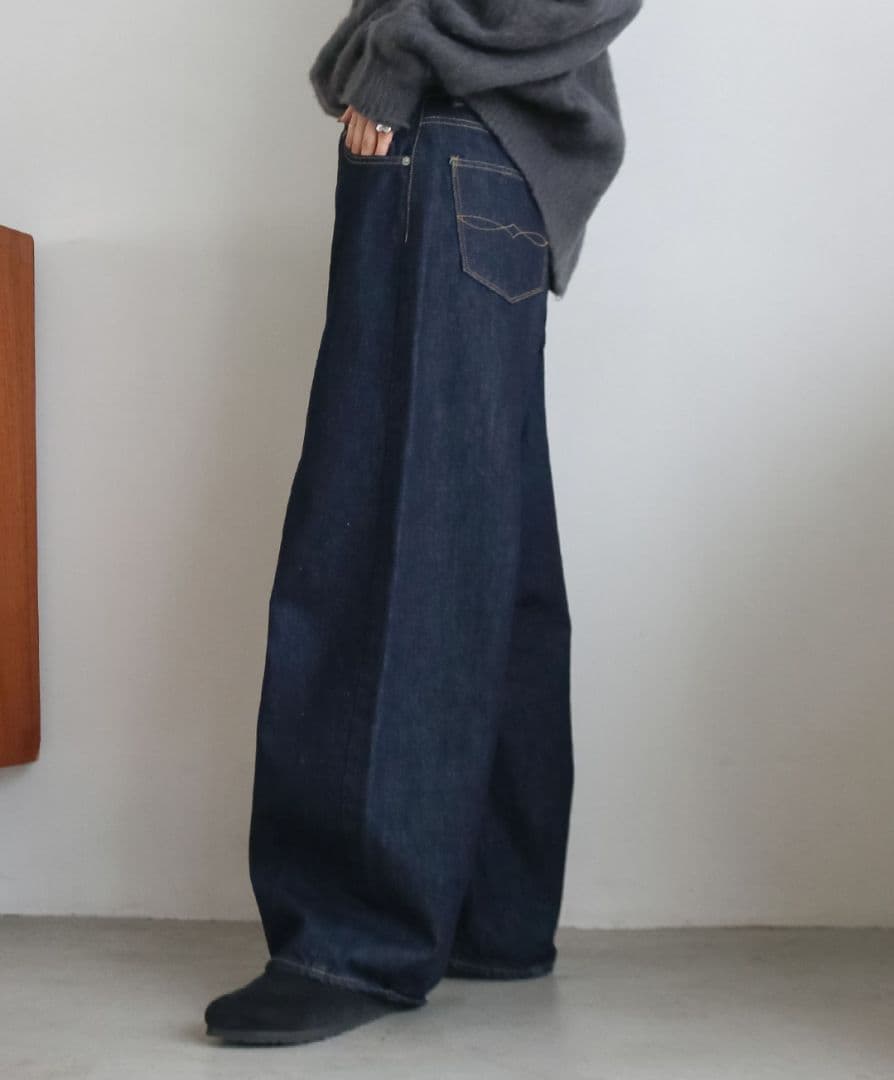 セール アウトレットファッション - ☆新品☆ungrid カーブルーズ