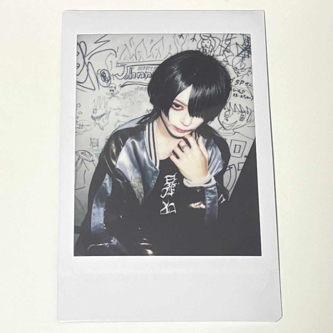 甘い暴力 咲 チェキ - メルカリ