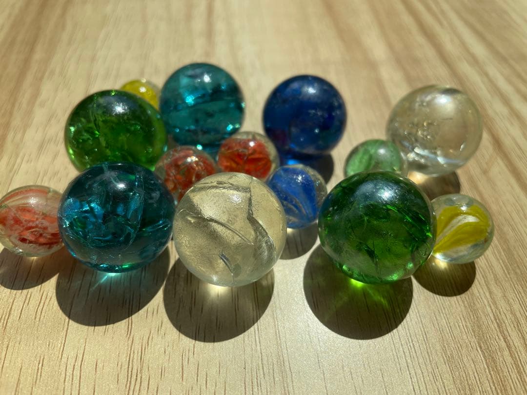 多色ガラスビー玉 約15個