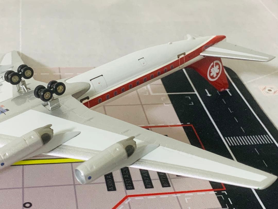 インフライト1／200エアカナダDC－8－63金属製ダイキャスト