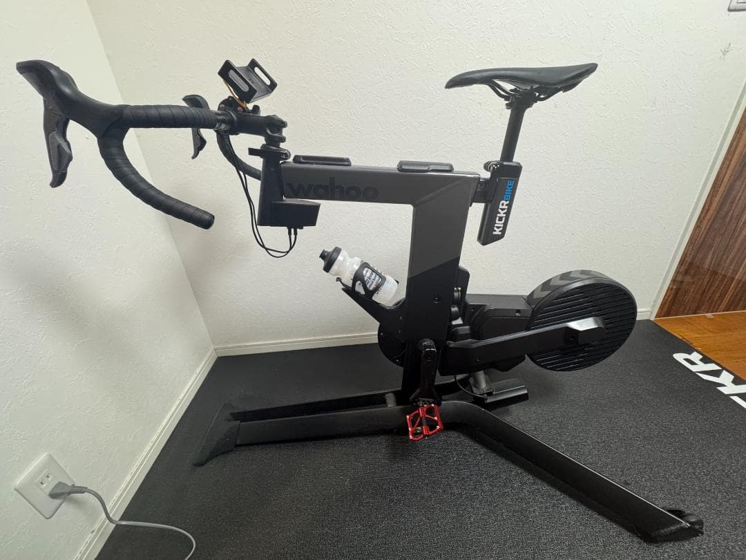 Wahoo Kickr Bike (Zwift対応) / WFBIKE1