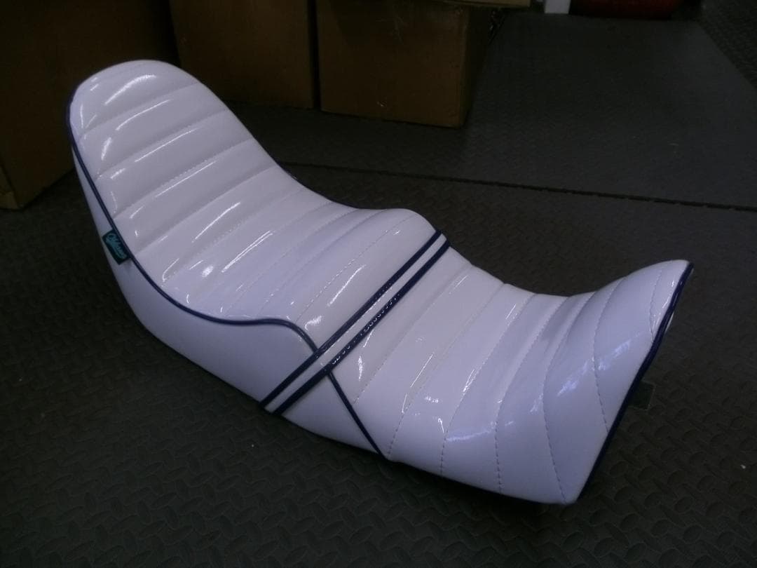 GSX250E GSX400E ゴキ　20センチUP　三段シート　オオカワシート